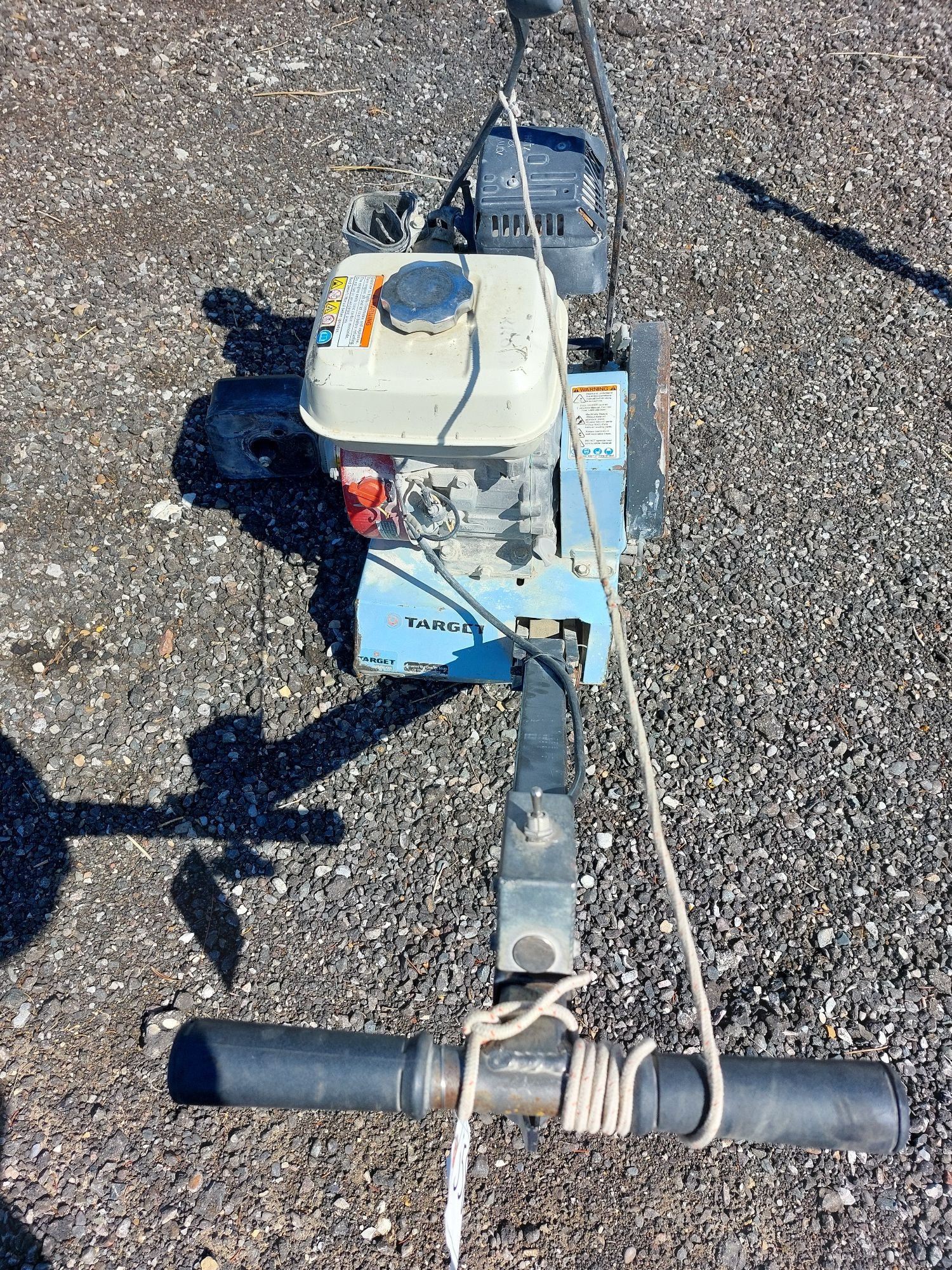 Lot image 2