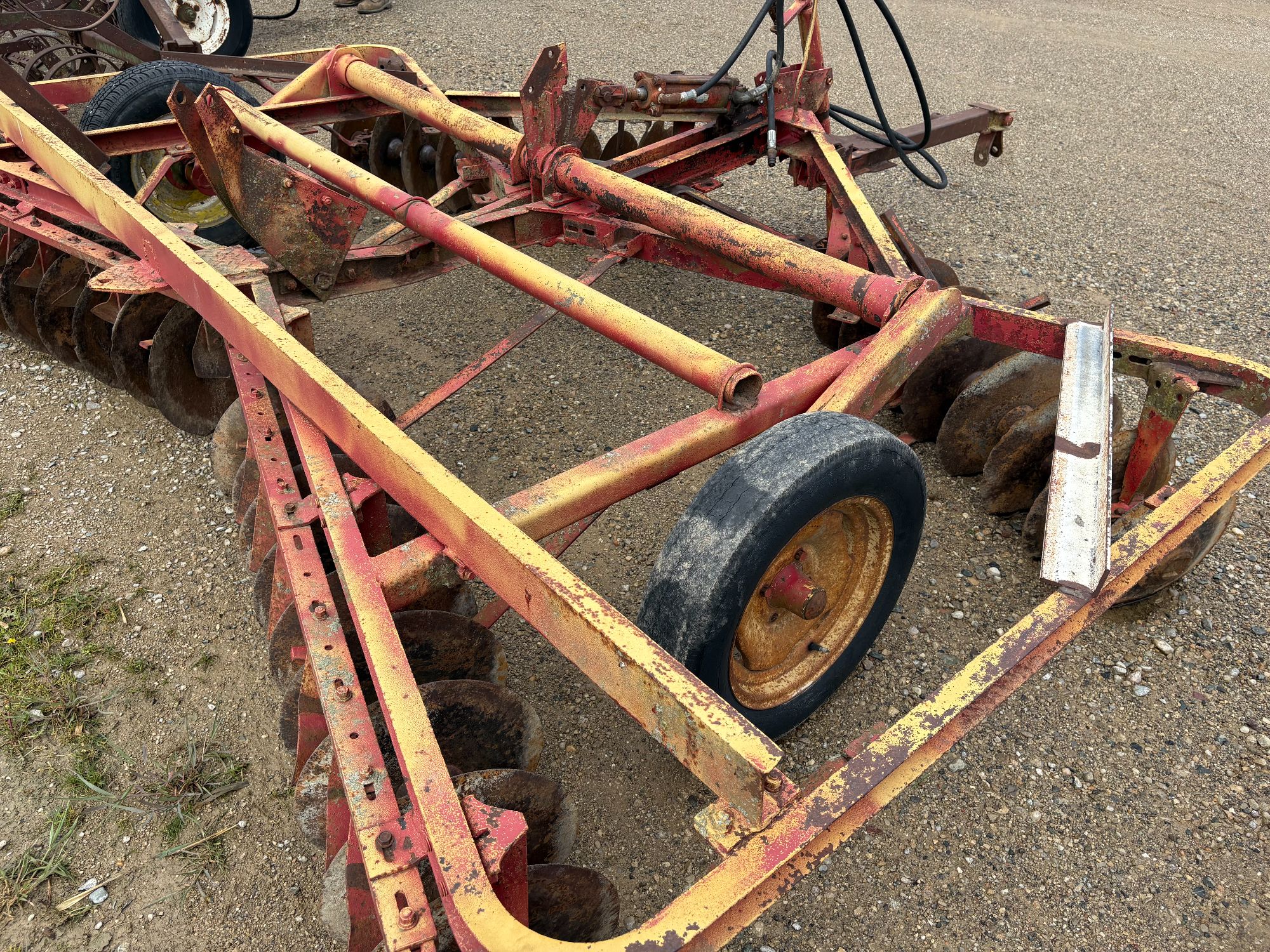 Lot image 4
