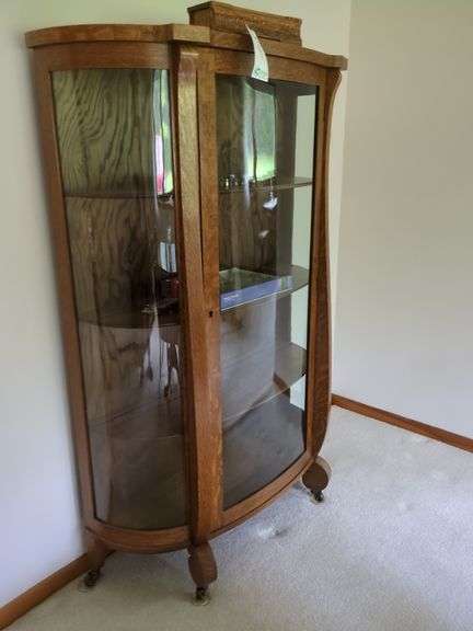 China Cabinet and Contents