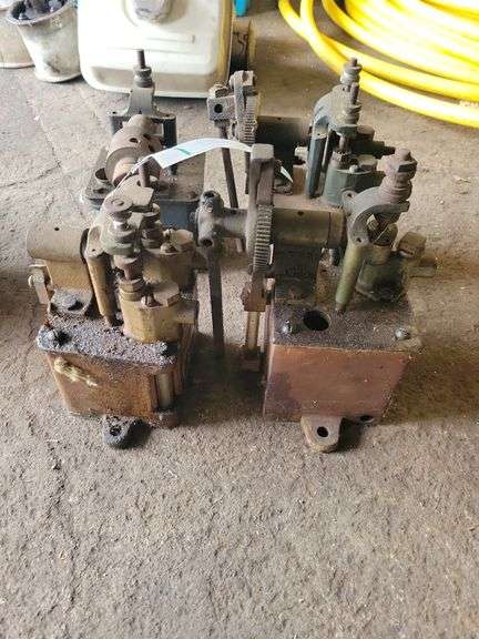 (4) Mechanical Lubricators