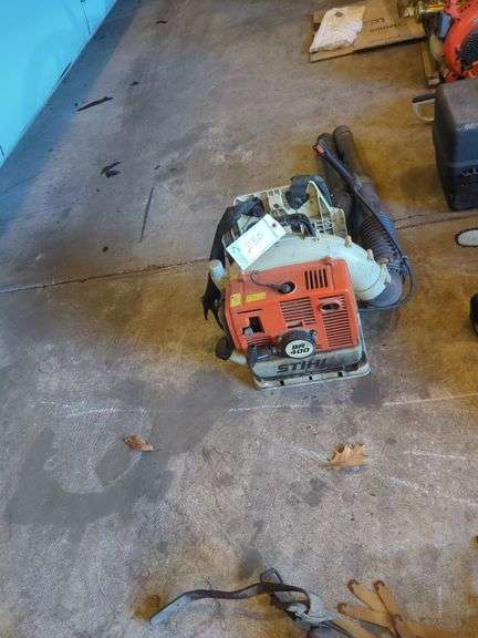 Stihl back pack leaf blower