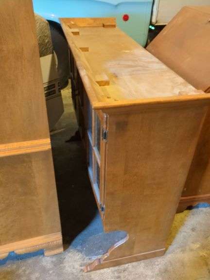 5 Piece Furniture Set, Hutch, Dresser, Table, Secretary