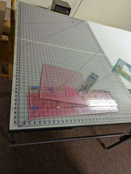 Large Crafting Table