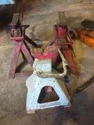Mechanical Jack Stands