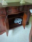 Buffett Cabinet does not include 2 marble lamps