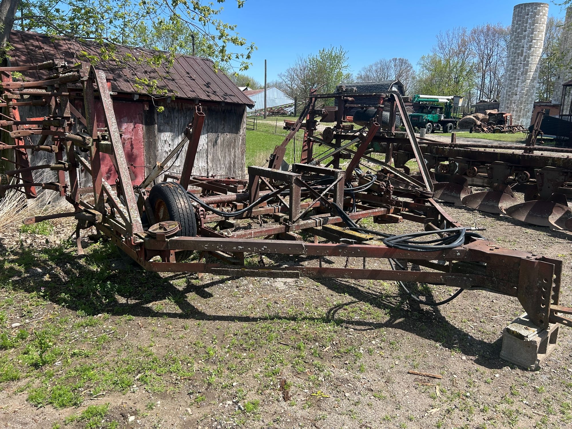 Lot image 1