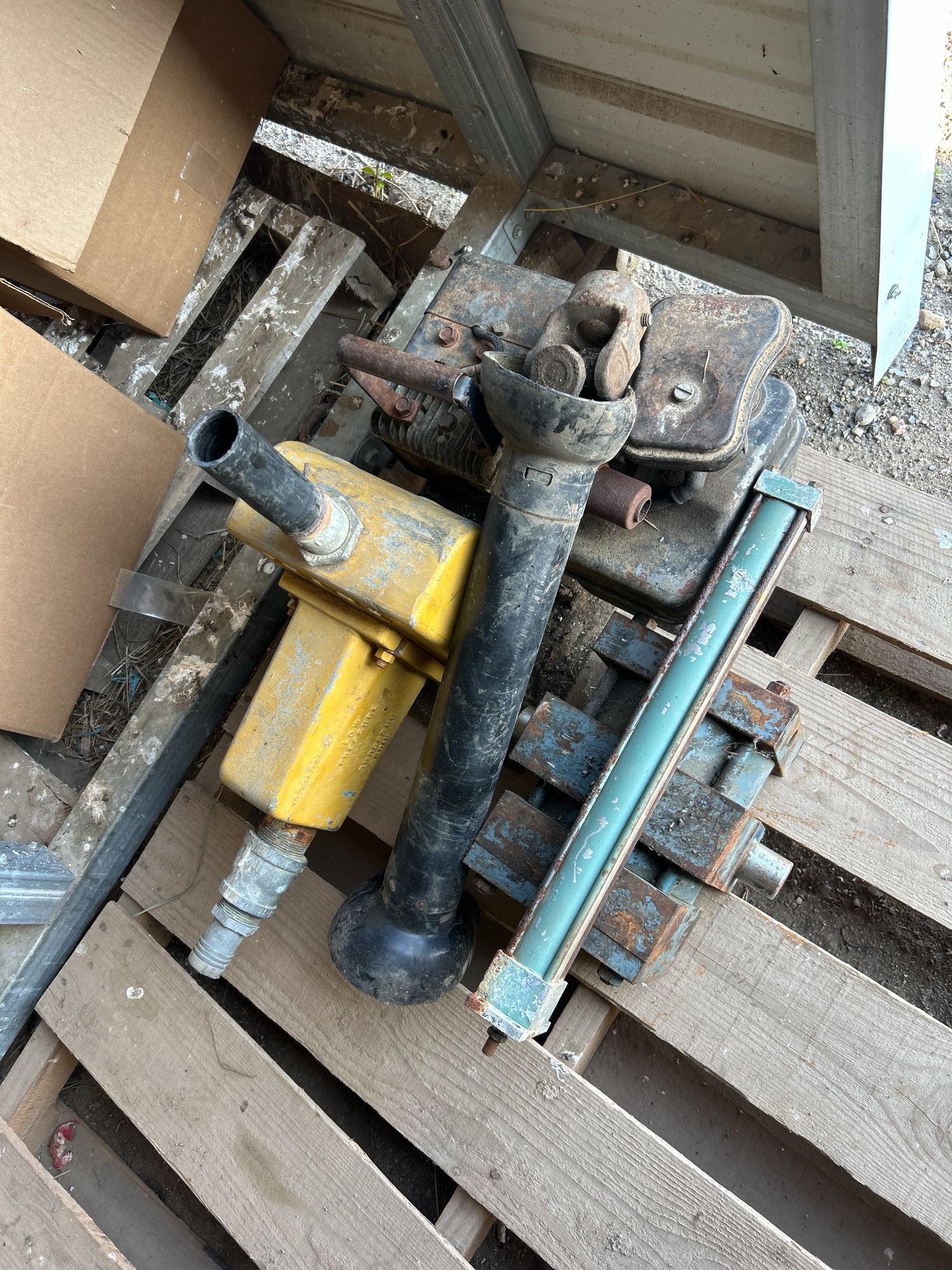 Lot image 4