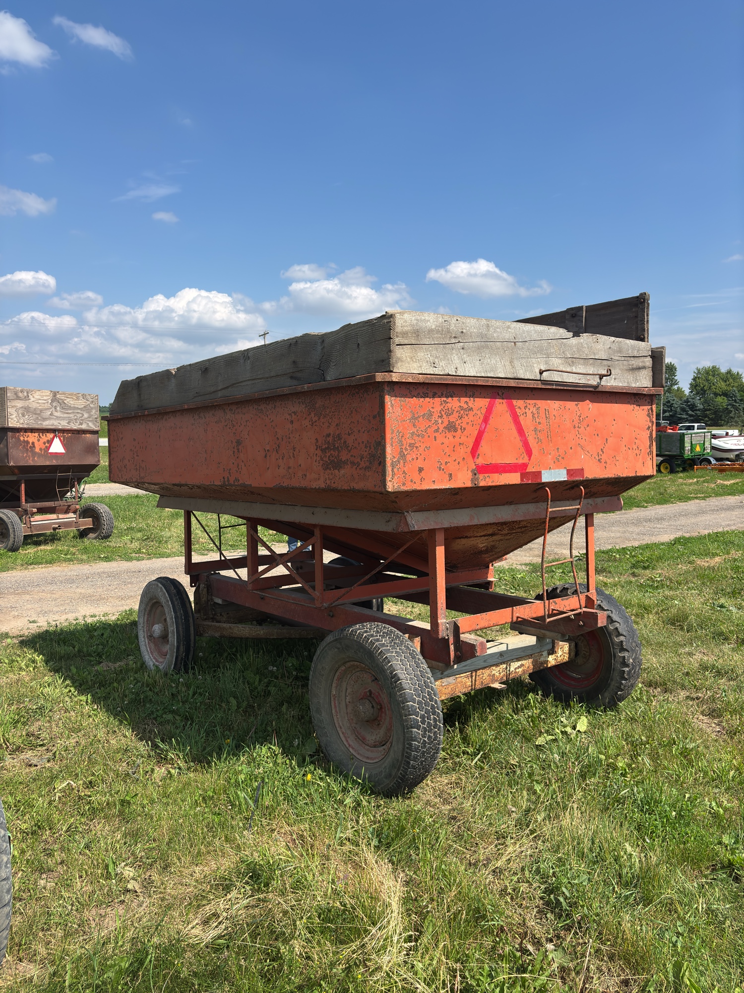 Lot image 3