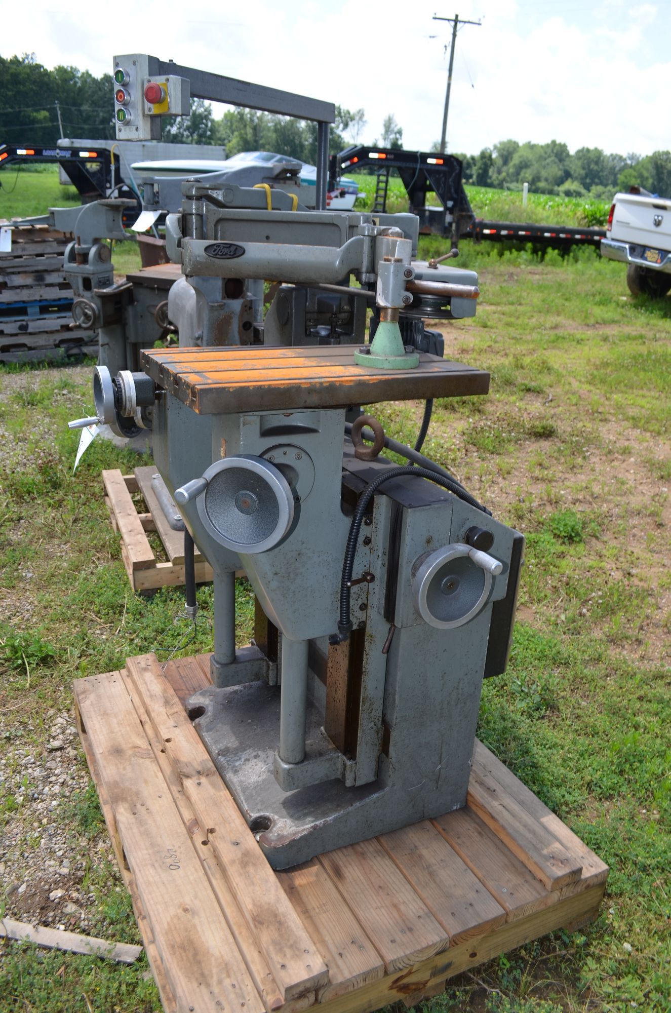 Lot image 3