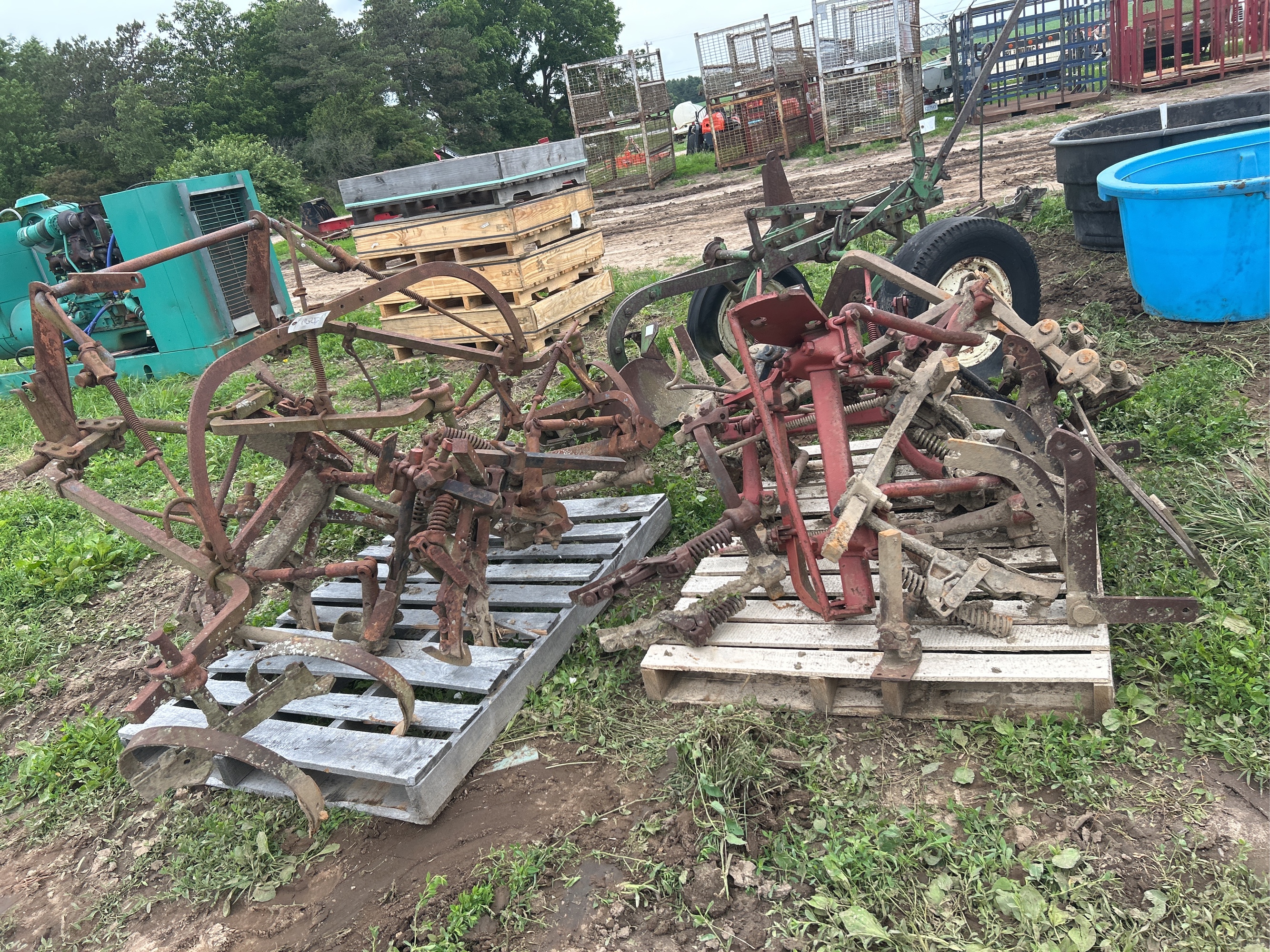 Lot image 2