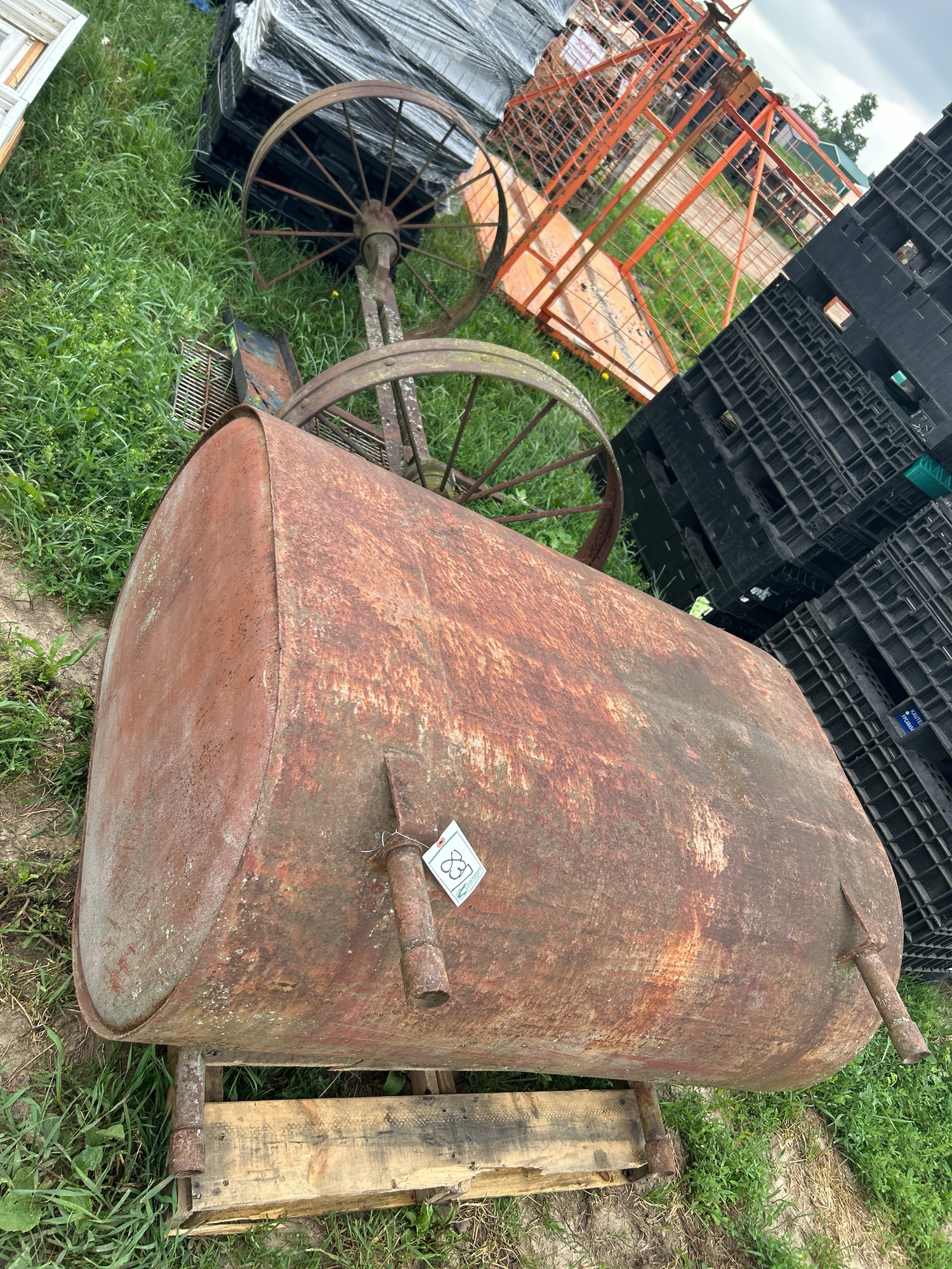Lot image 1
