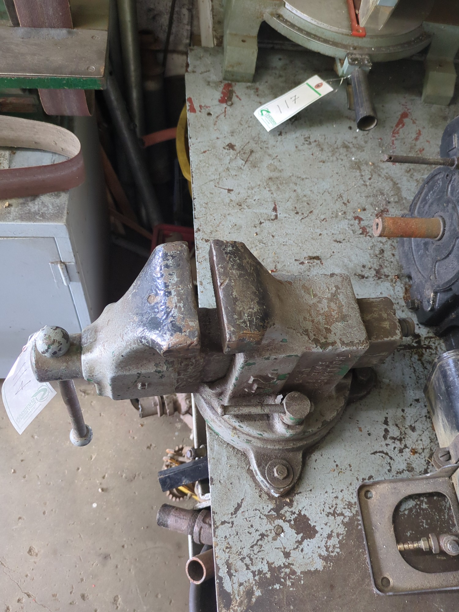 Lot image 4