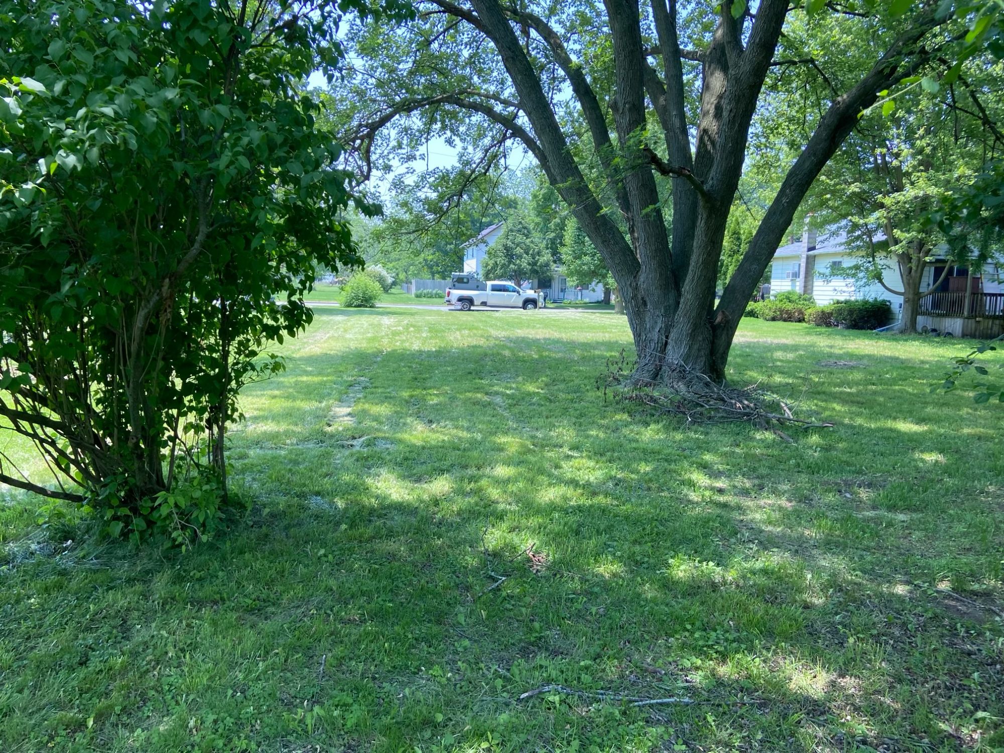 Lot image 2