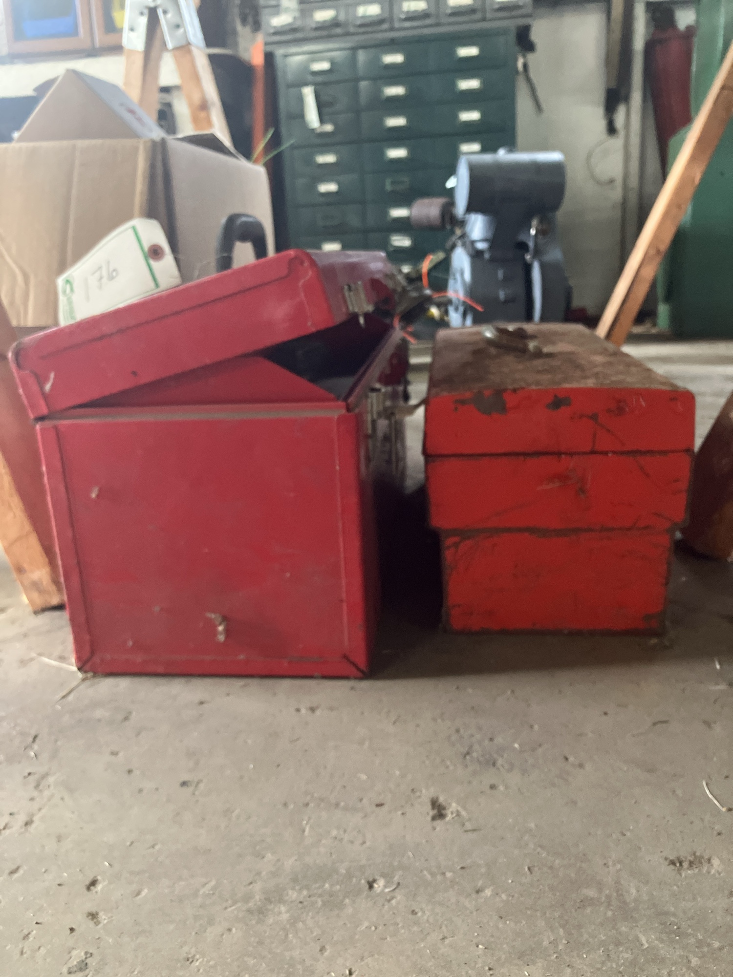 Lot image 2