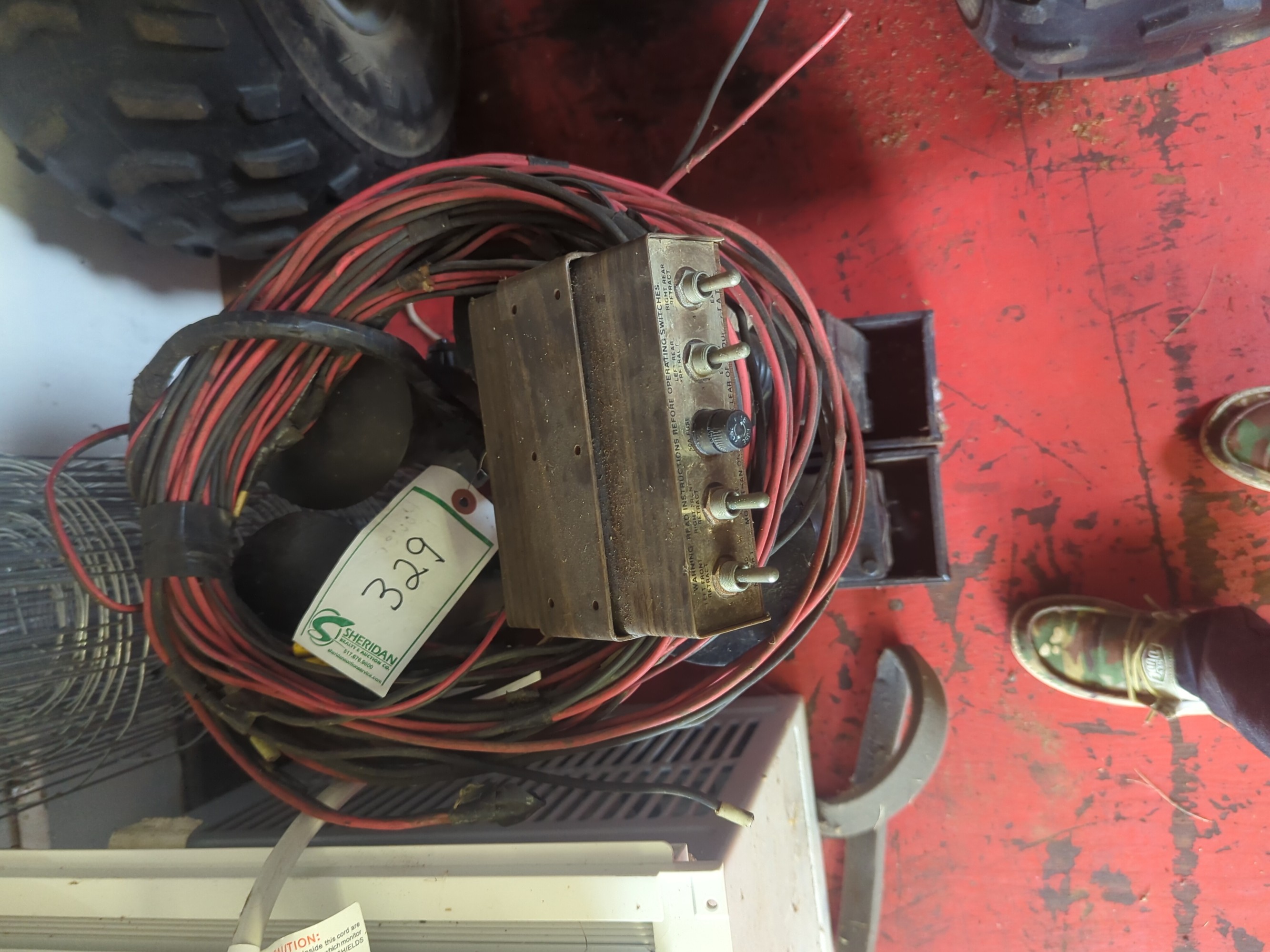 Lot image 10