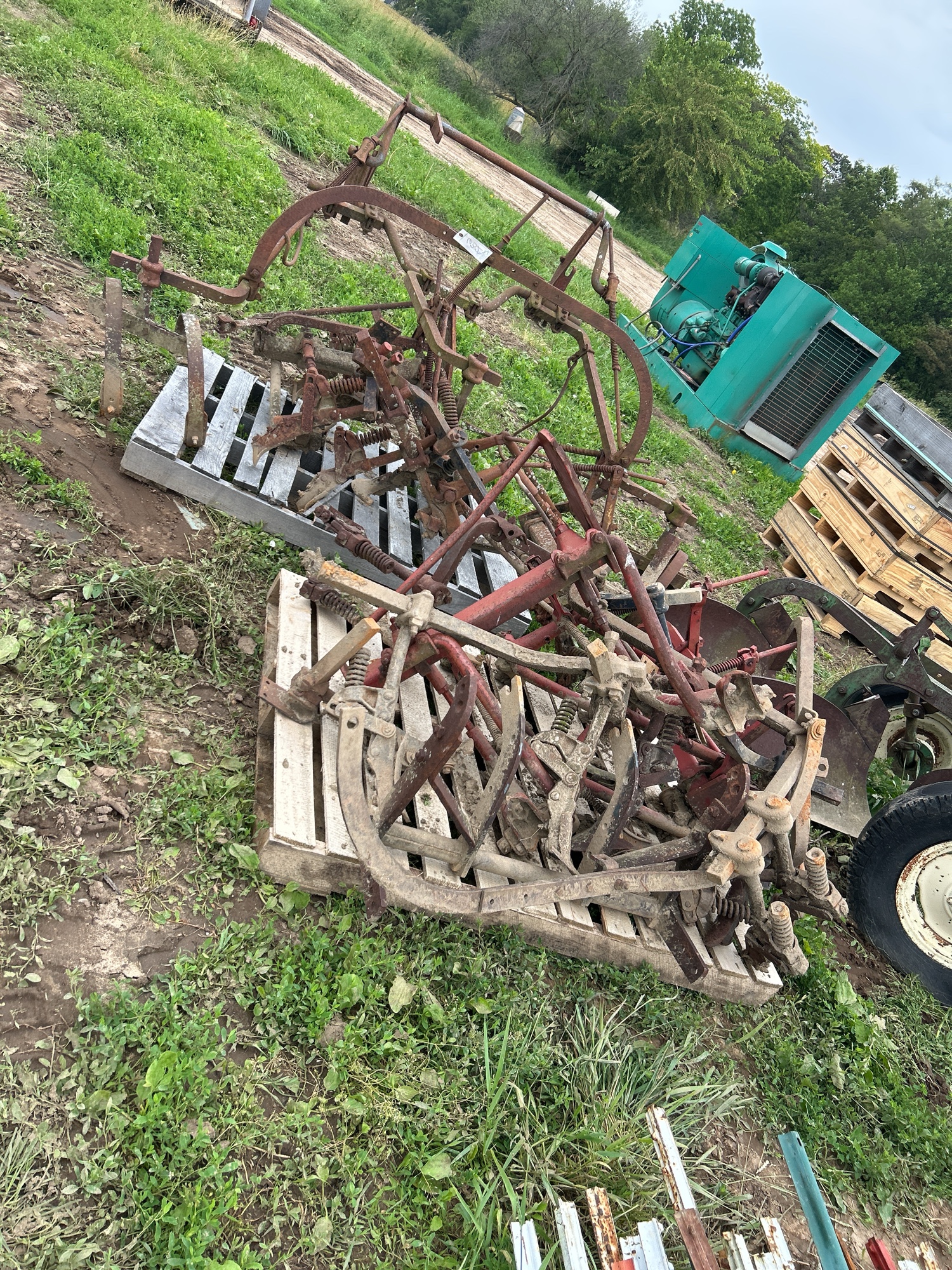 Lot image 1