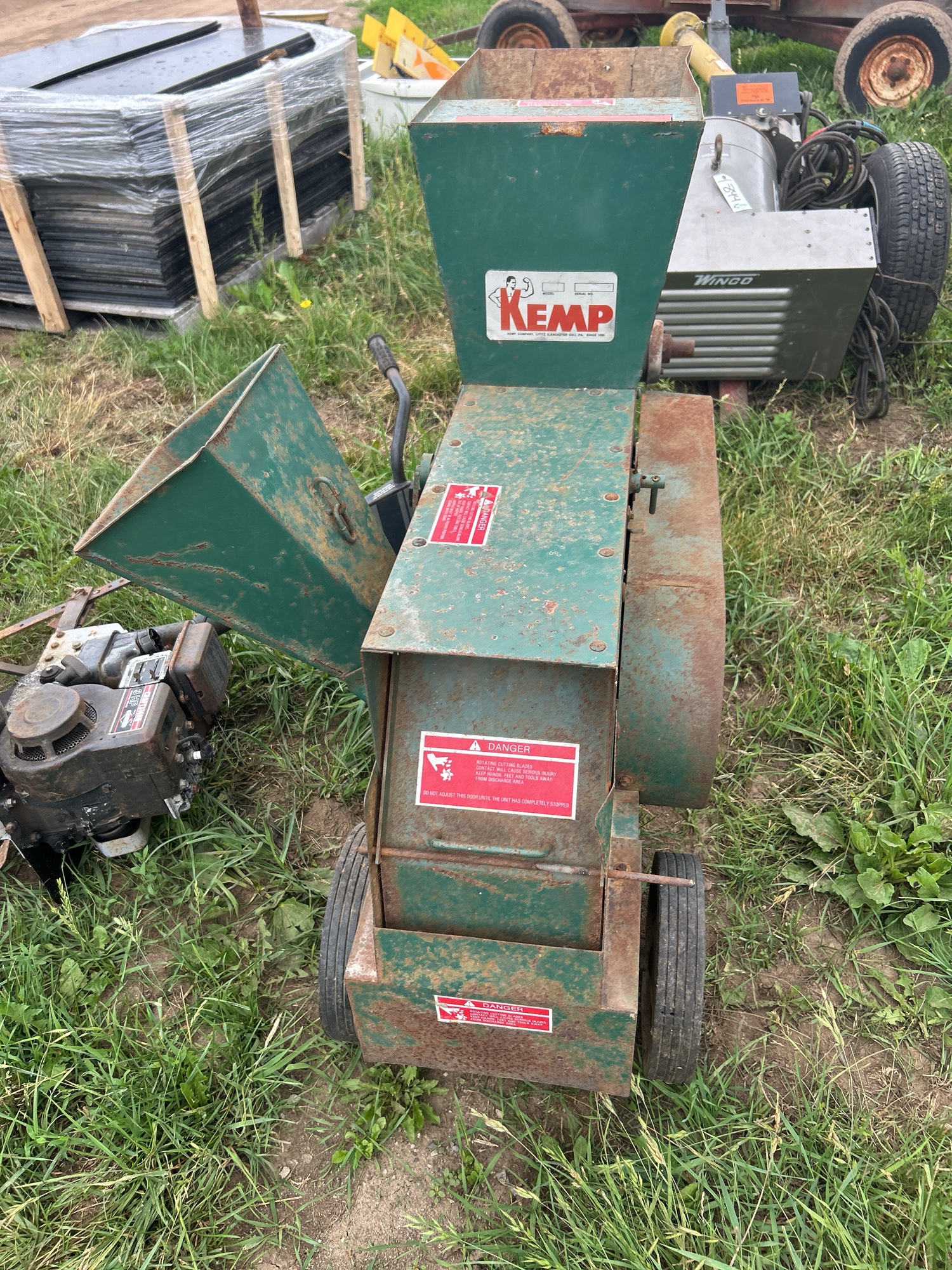 Lot image 3