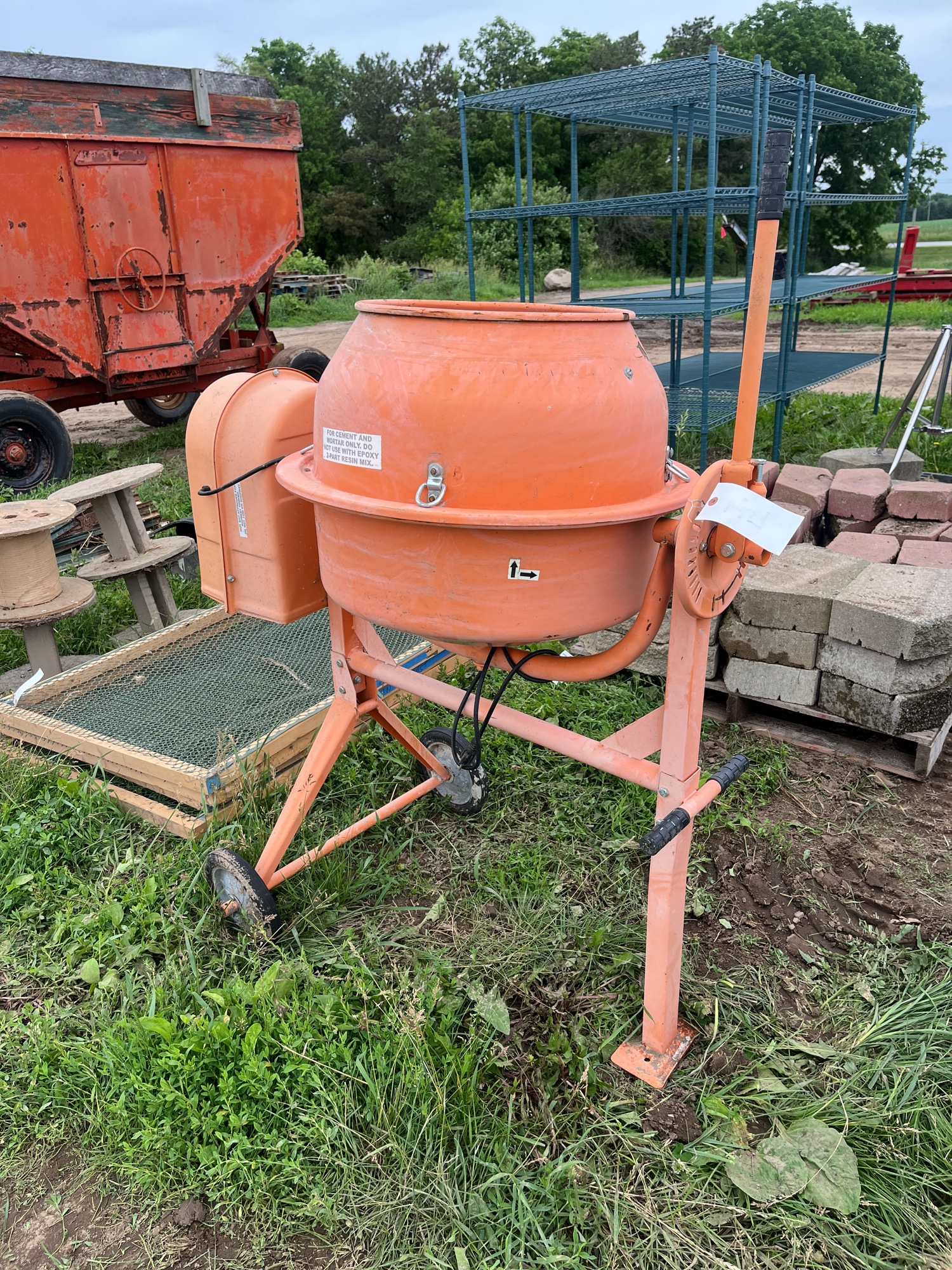 Lot image 1