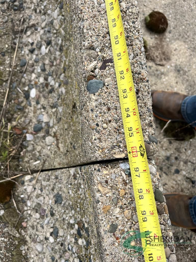 Lot image 4