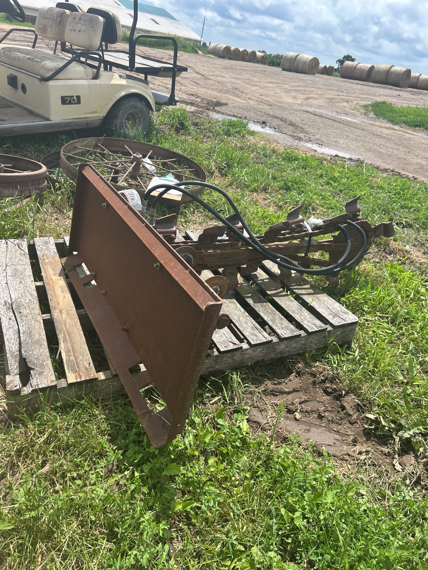 Lot image 4