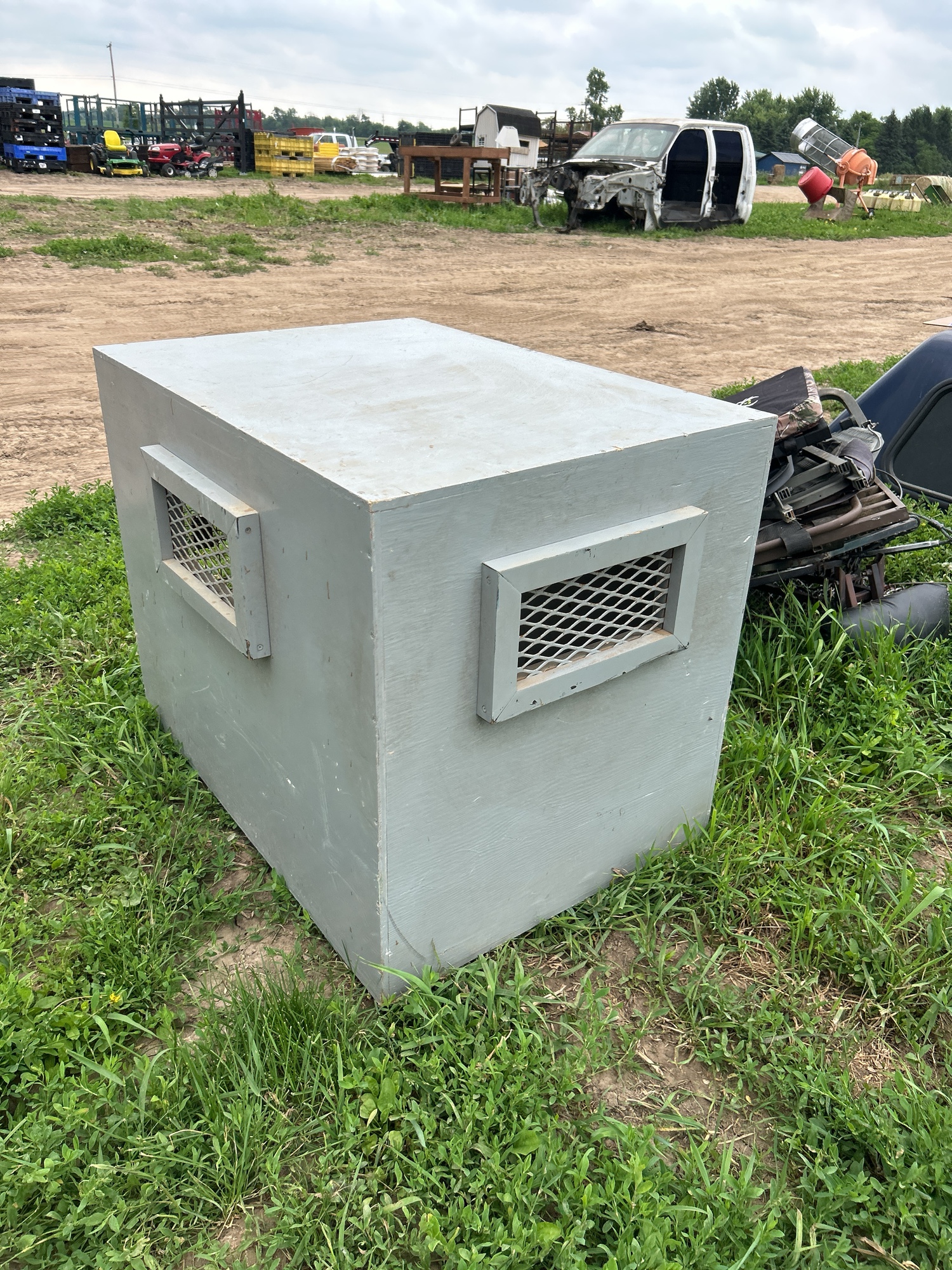 Lot image 3