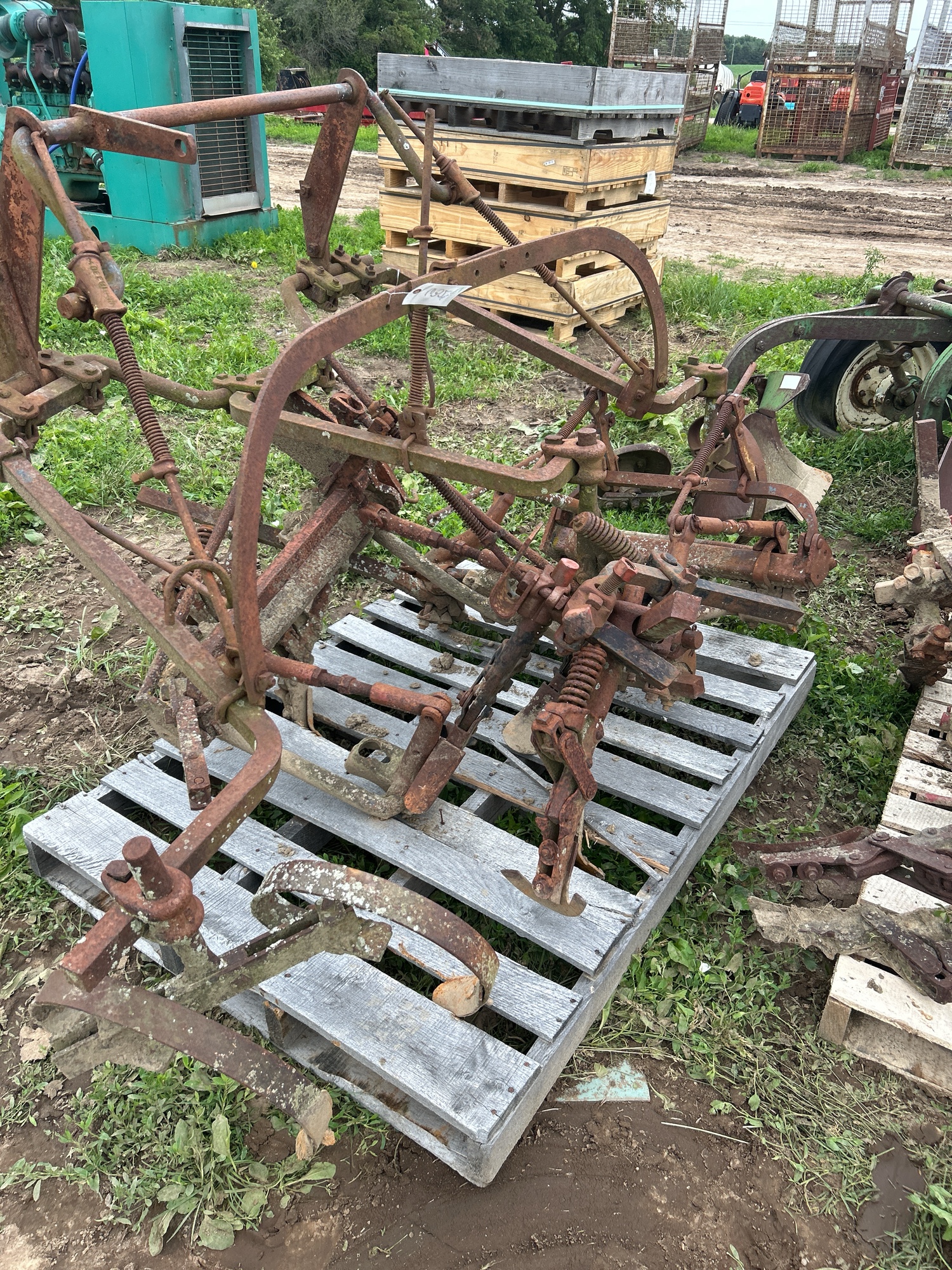 Lot image 3