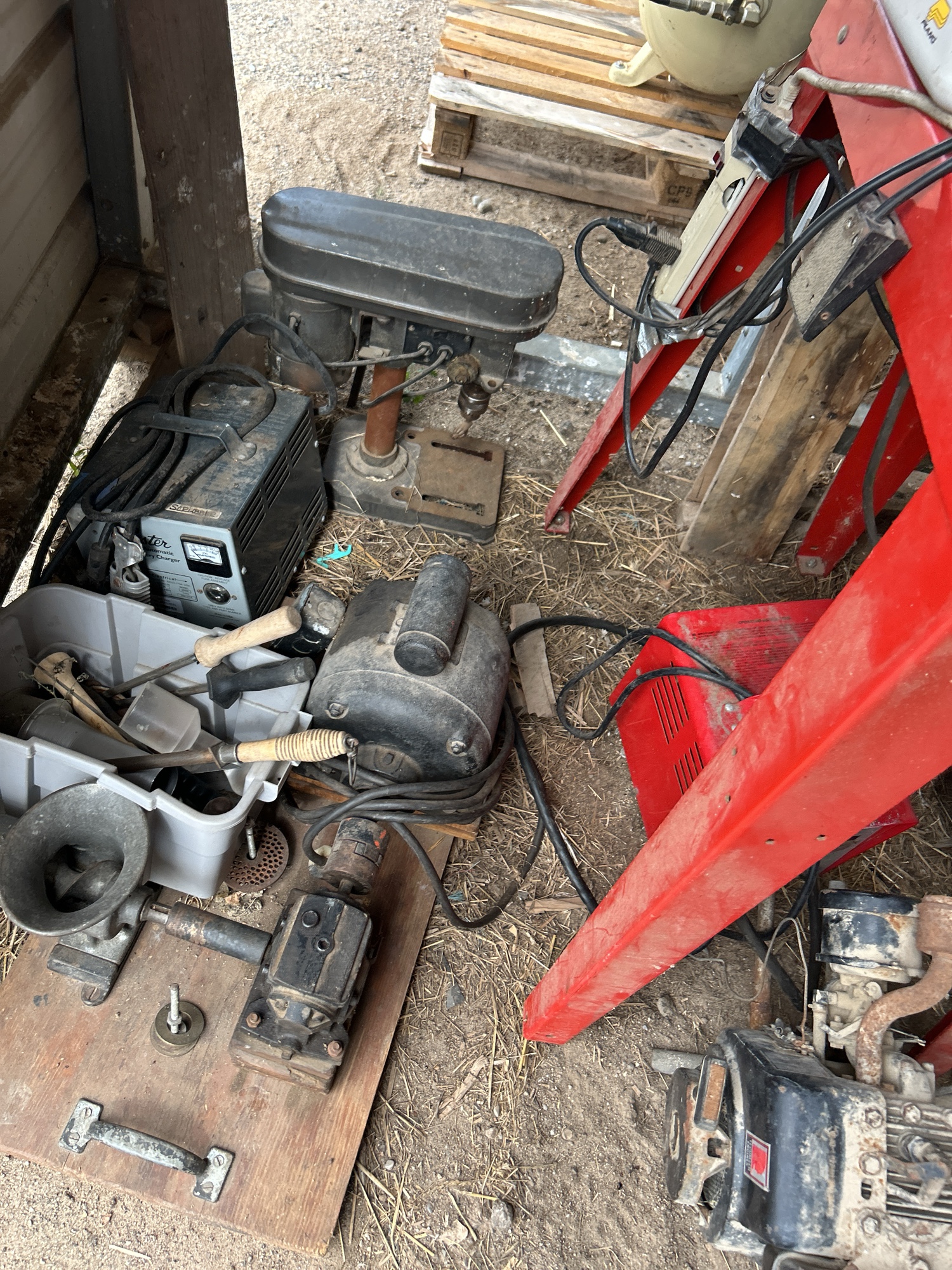 Lot image 11
