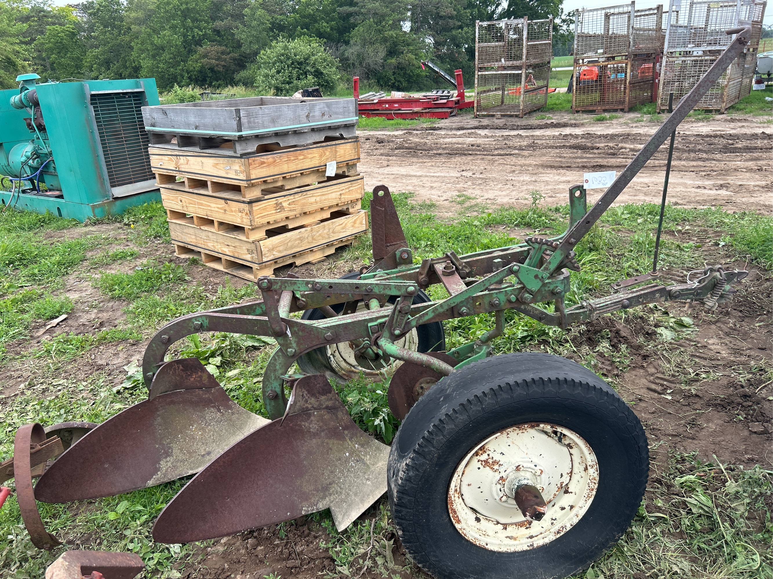 Lot image 1
