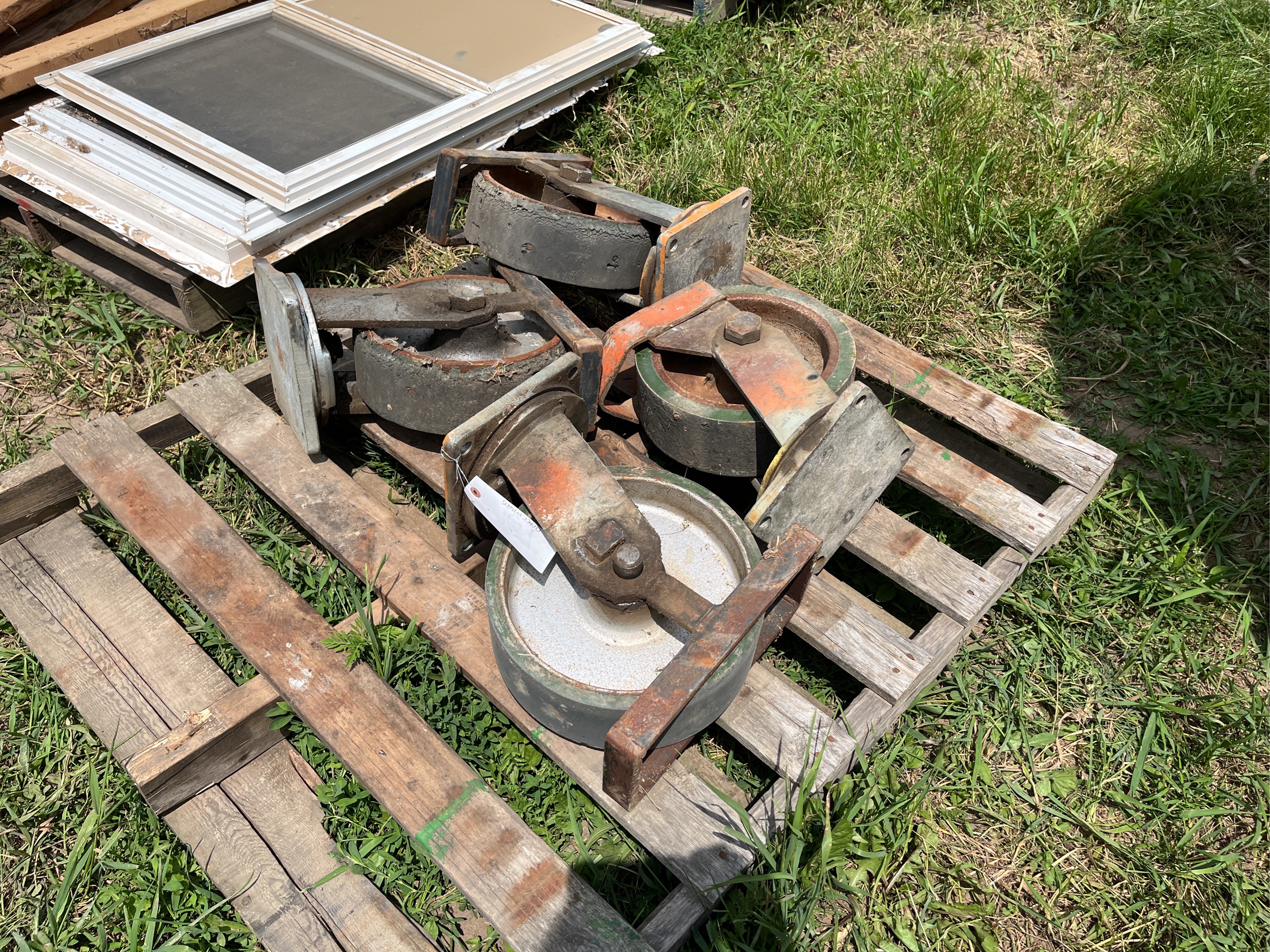 Lot image 3