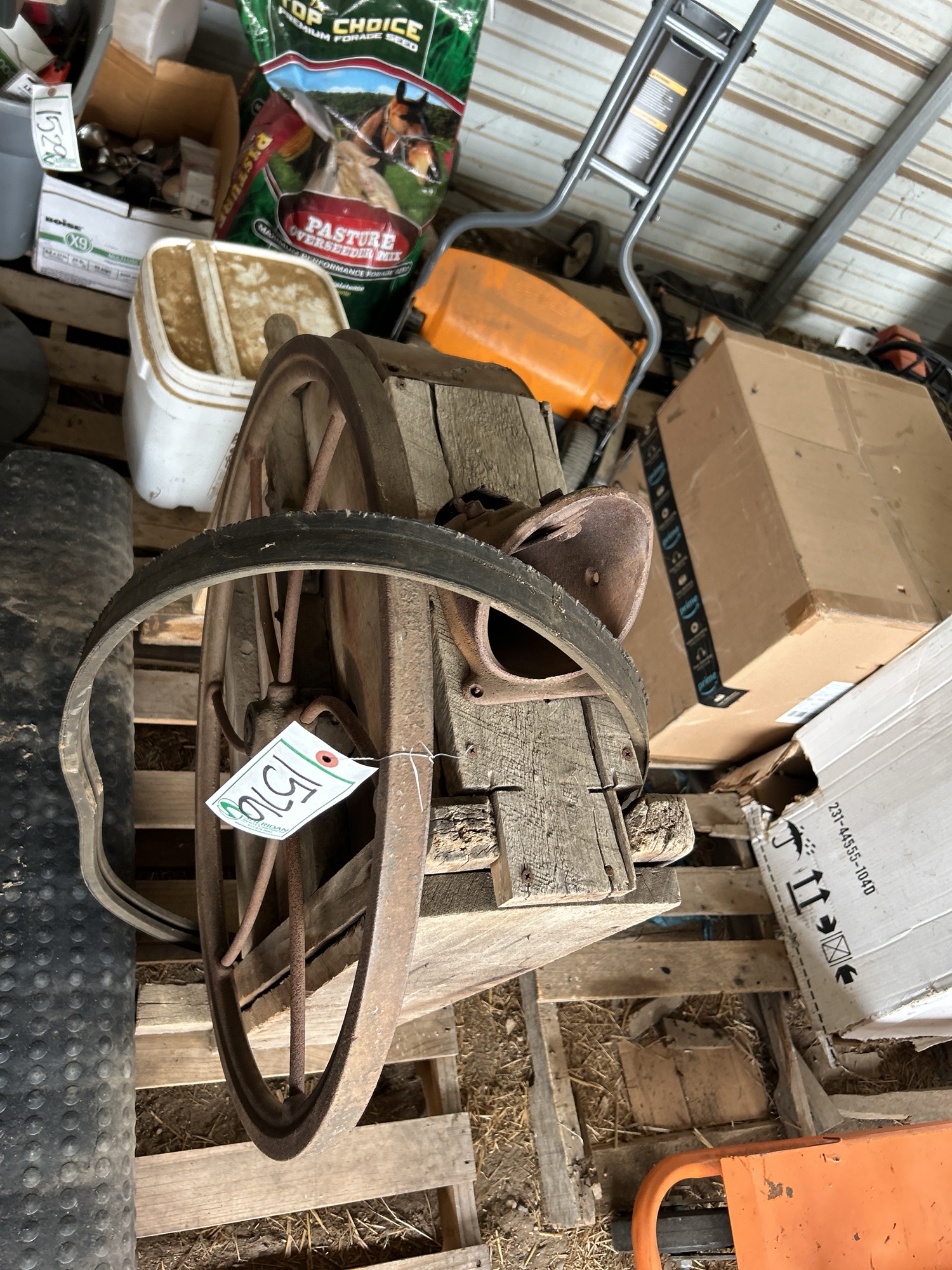 Lot image 4