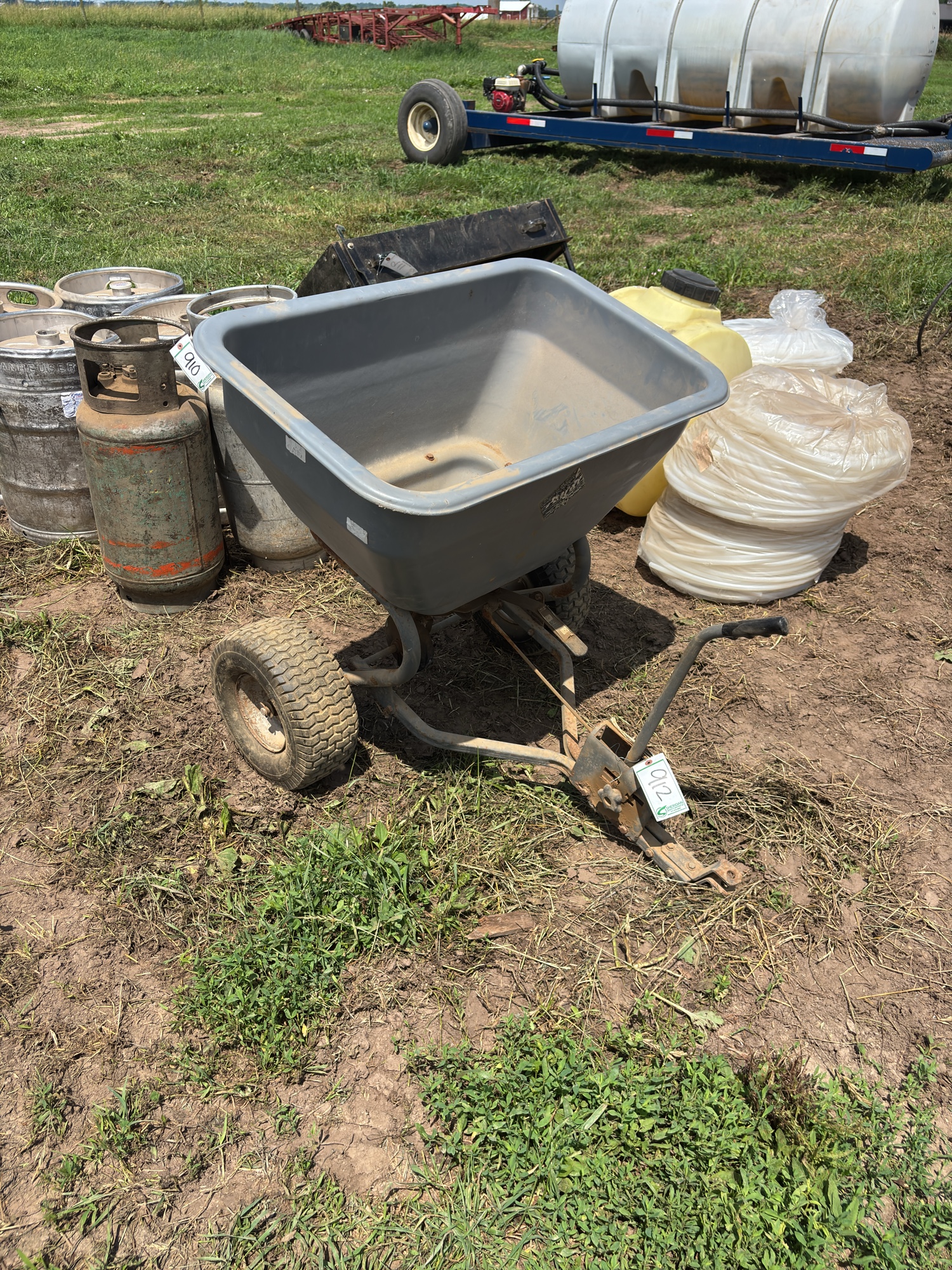 Lot image 3