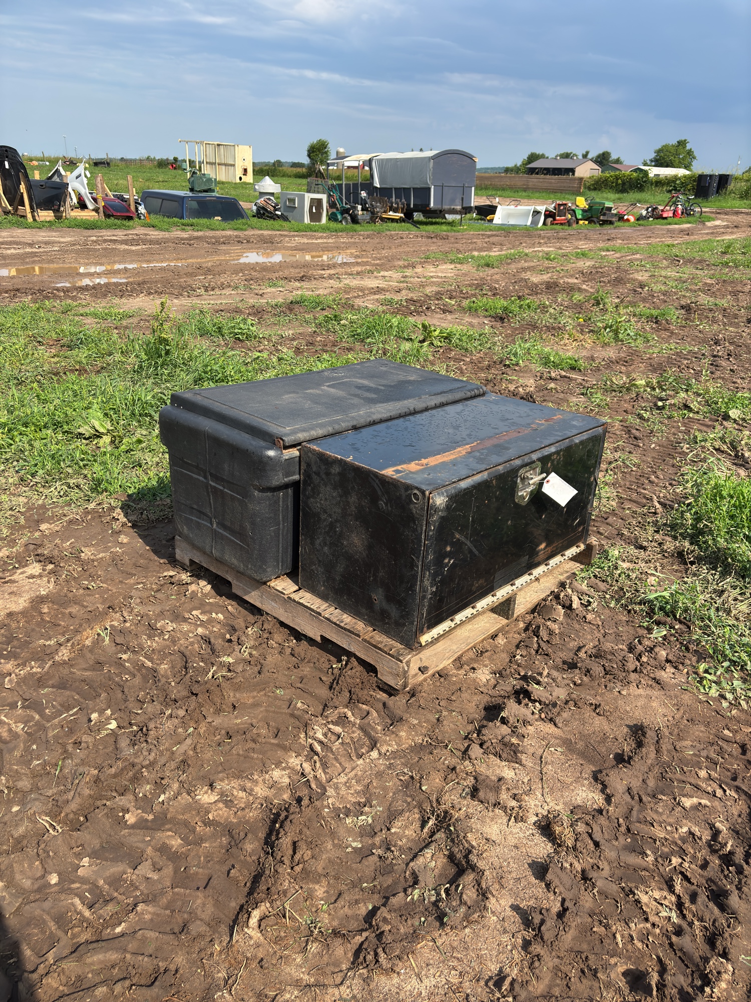 Lot image 3