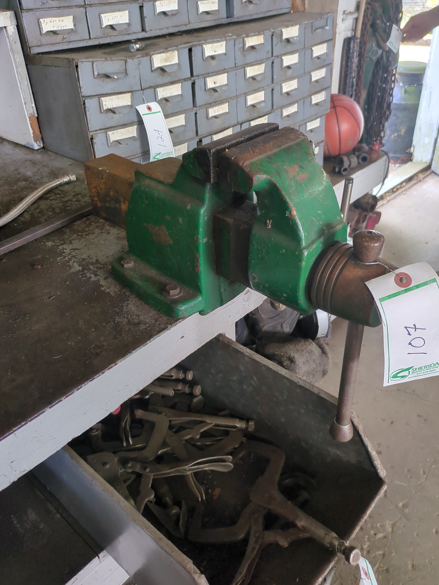 Lot image 3
