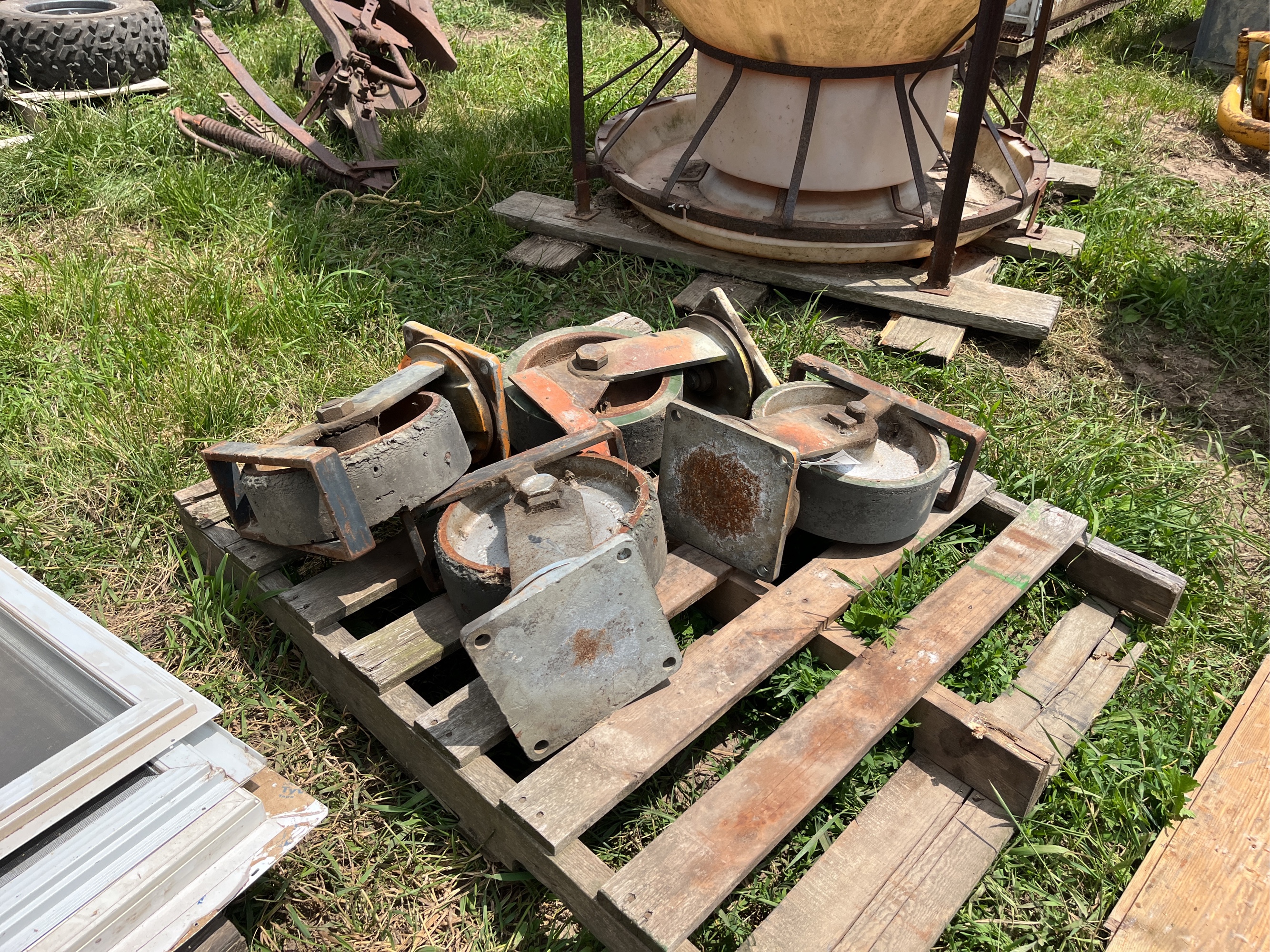Lot image 4