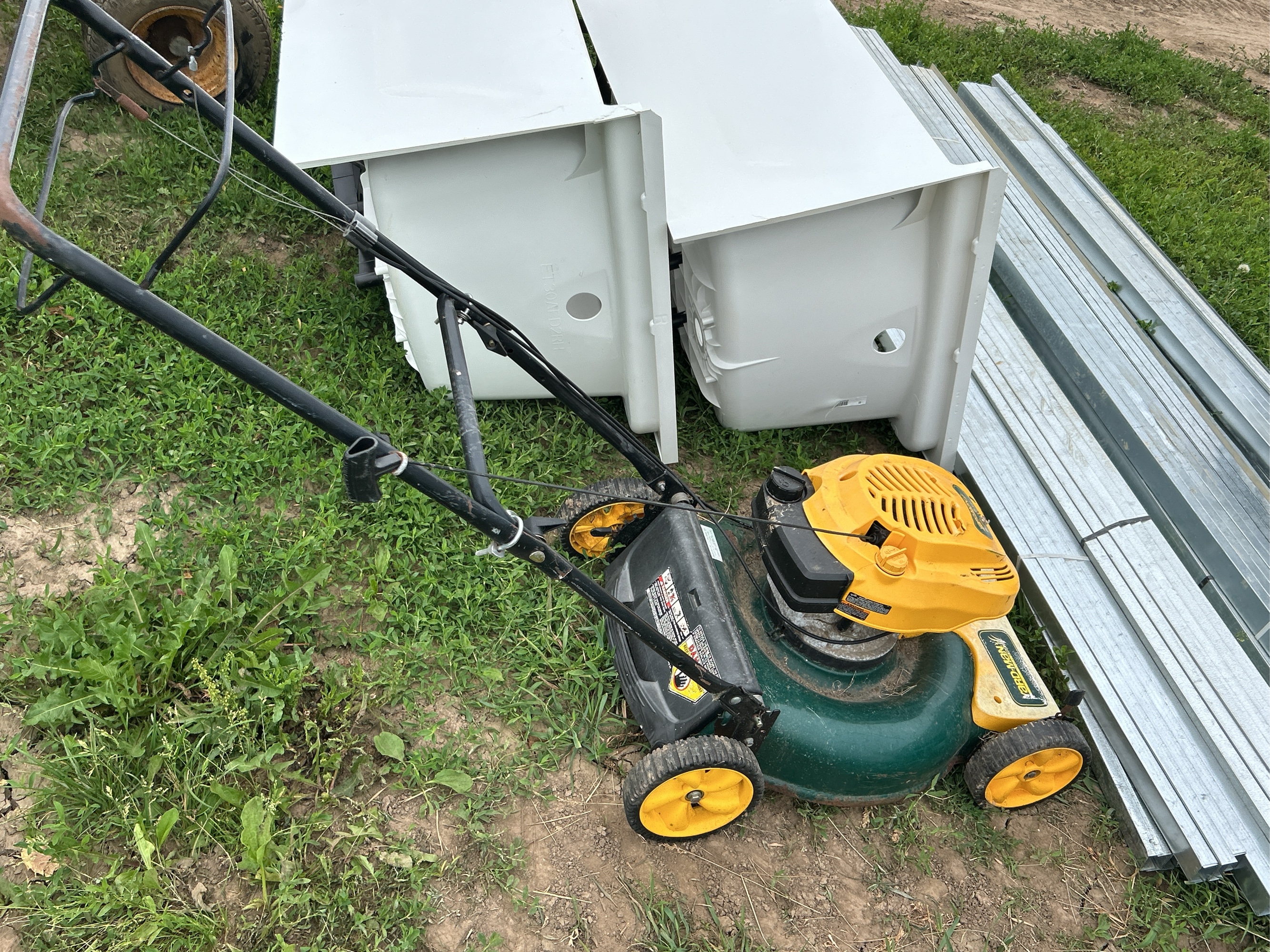 Lot image 8