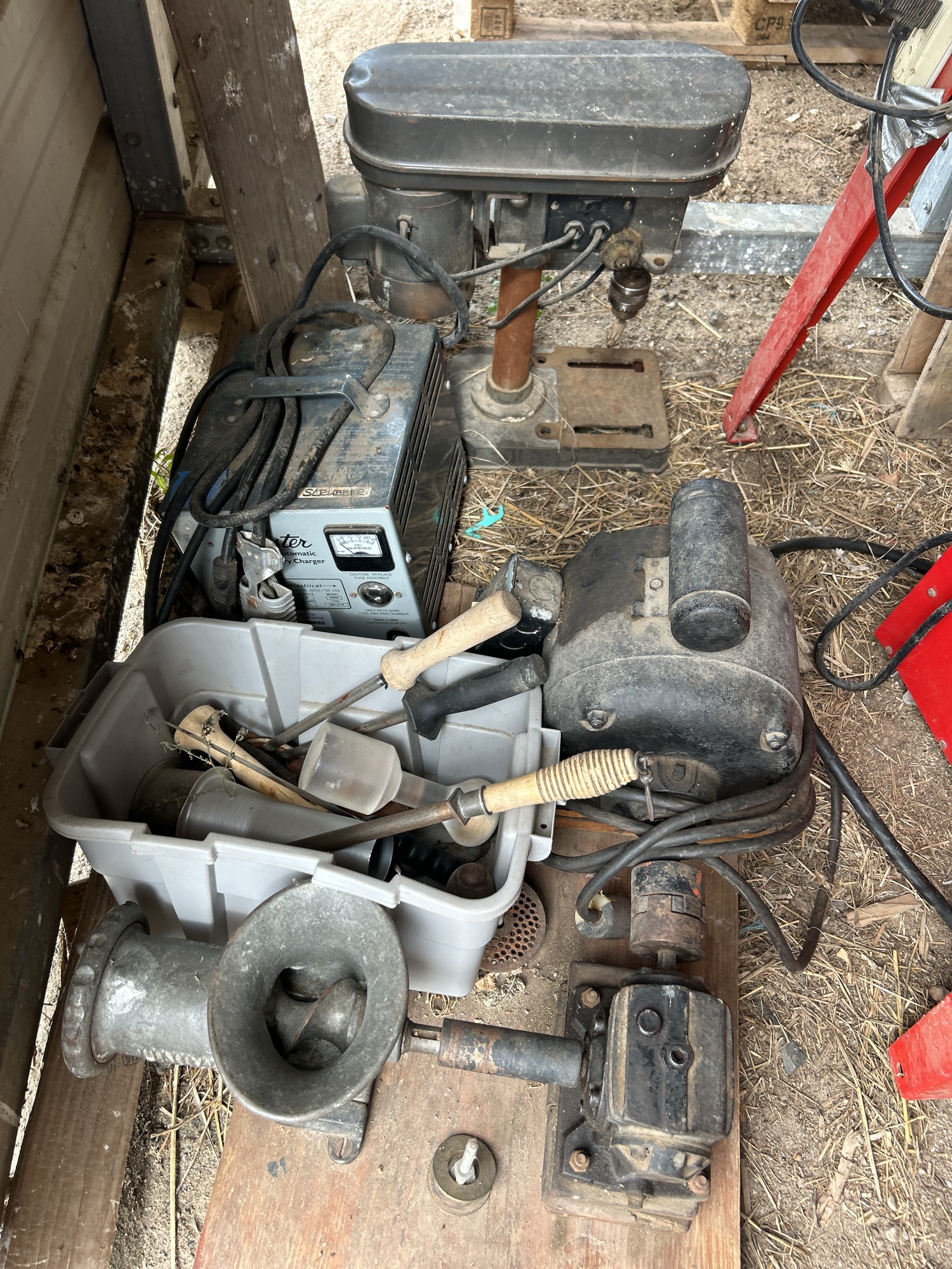 Lot image 12