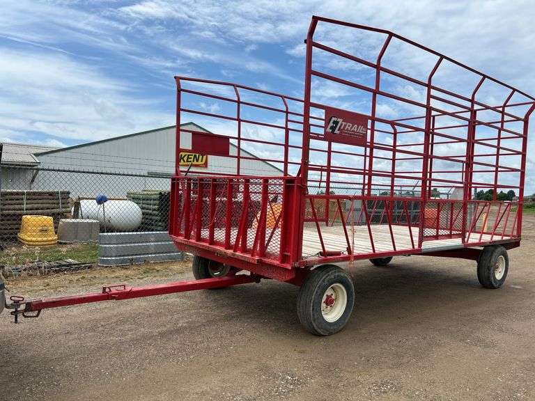 Easy Trail Square Bale Thrower Wagon, row:2