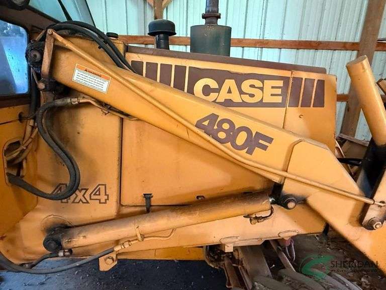 Case 480F Backhoe