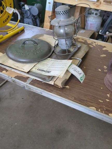 Lantern and skillet cover