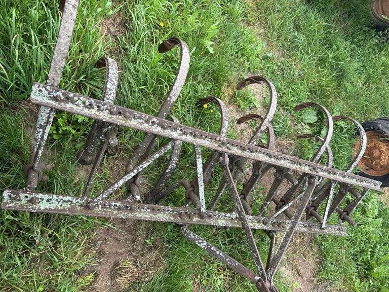 3 pt. hitch field cultivator 6', row:3