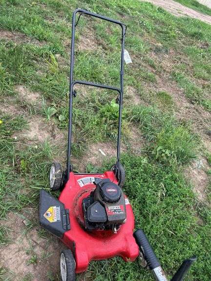 22" Huskee push mower, row:8 image