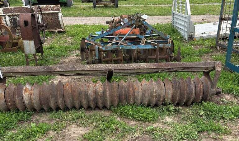Dunham 8' cultipacker, row:4