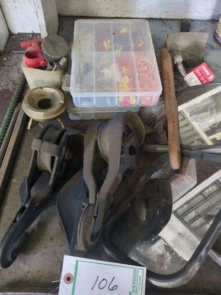 Hooked rope pulley, mirrors, pry bar, etc.
