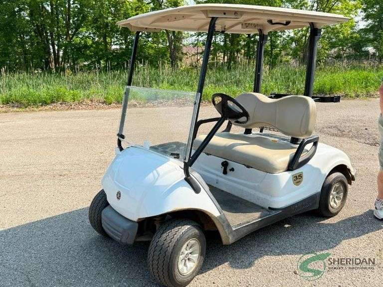 2012 Yamaha gas golf cart