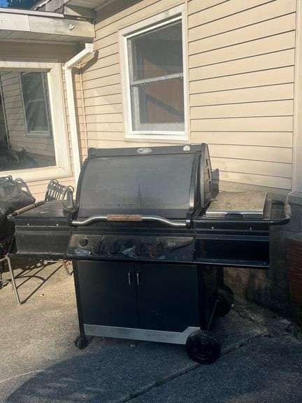 Propane grill