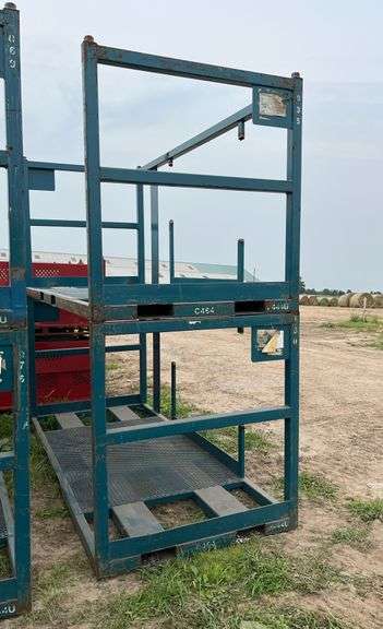 (2) Pallet racks 115" L x 48" W x 51" H, row:4
