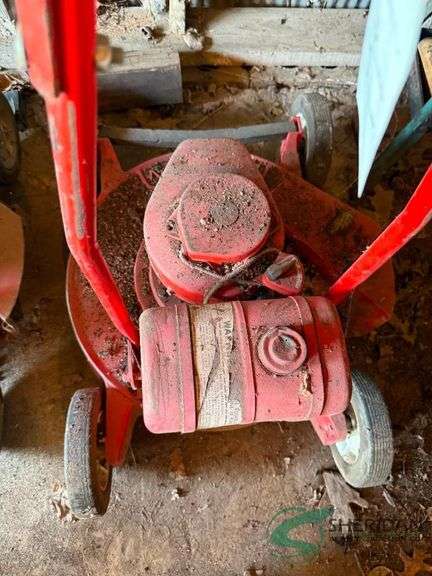 Vintage push mower unknown if works