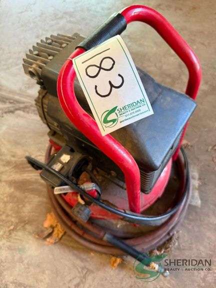 Portable air compressor