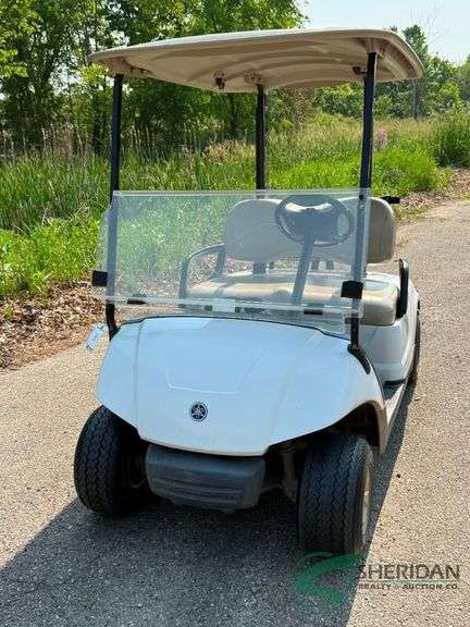 2014 Yamaha gas golf cart Model YDRAX4
