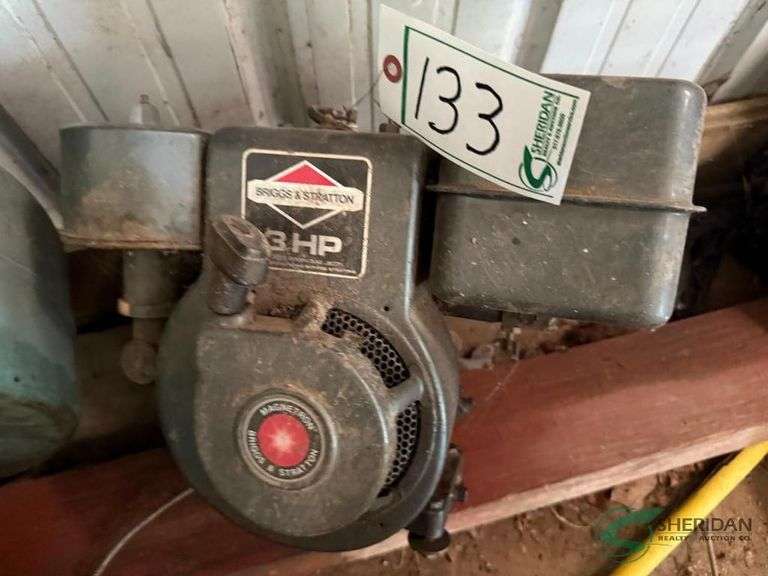 13 hp Briggs and Stratton motor